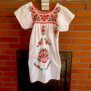 vintage mexican embroidered tunic